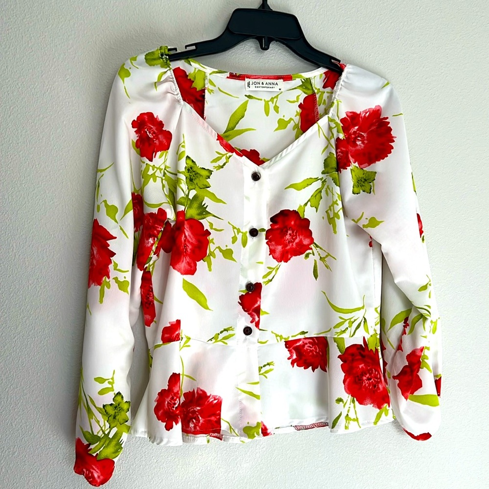 Floral blouse 🆑